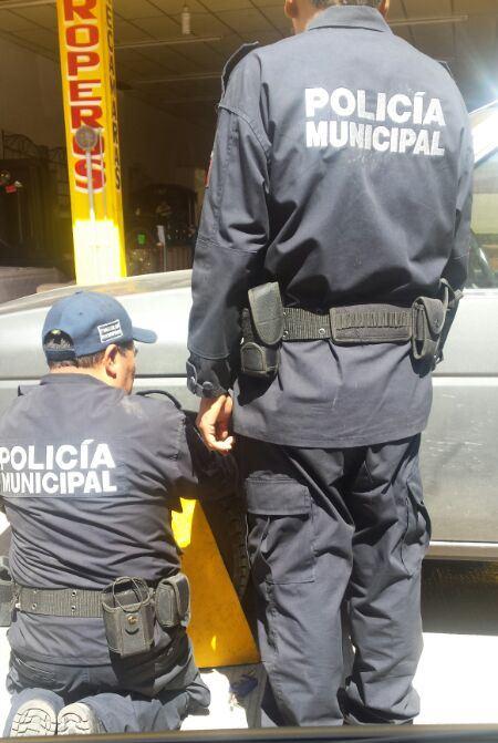 “Arañas” son colocadas por policías municipales de Chiautempan