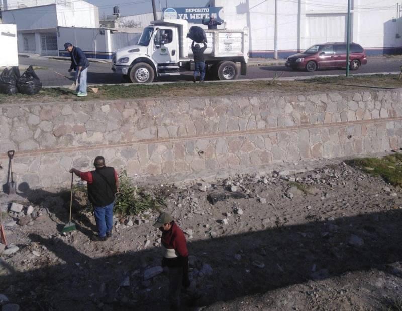 Participan más de 500 voluntarios en acciones de saneamiento en Huamantla 