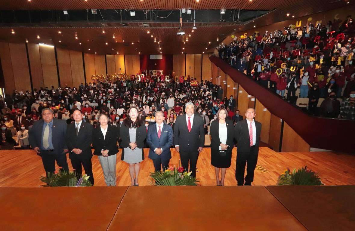 Conmemora su 44 aniversario Facultad de Ciencias Básicas de la UATx