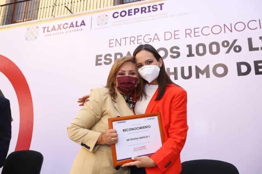 Entregó Gobernadora Cuéllar reconocimientos a 11 espacios 100% libres de tabaco