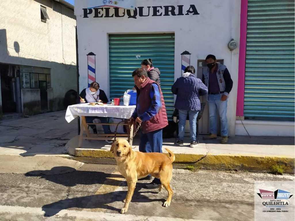 En Quilehtla prevenimos la rabia vacunando a perros y gatos: Flores Grande