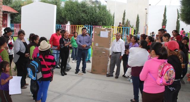 Alcalde de Lardizábal ofrece trabajo coordinado a instituciones educativas