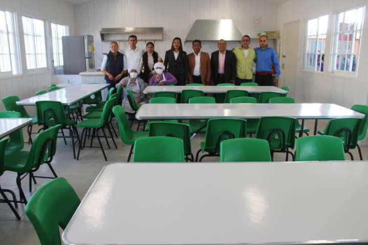 Presidenta del SMDIF de Lardizábal inauguró desayunador escolar
