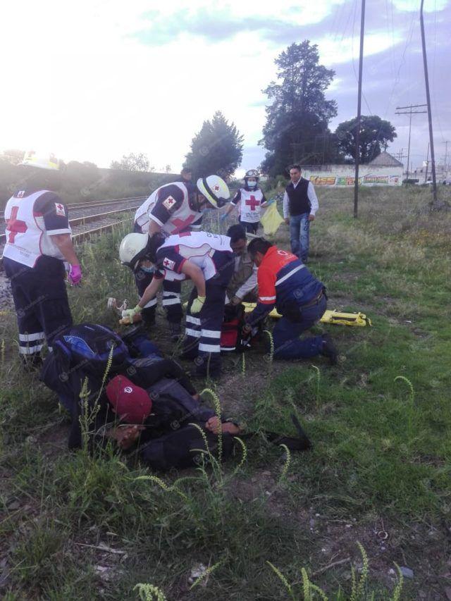 Cae indocumentado del tren y sufre amputación de pie en Huamantla