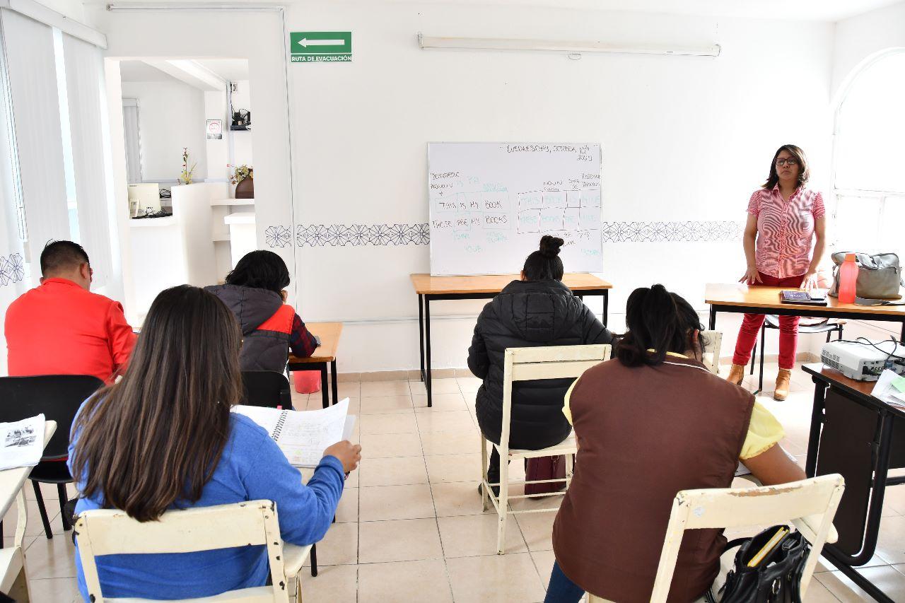 Invita coordinación de juventud de Huamantla al curso de inglés básico