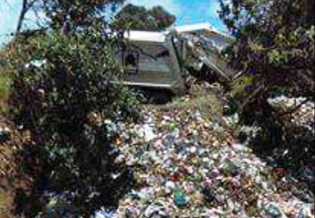 Autoridades de Zitlaltepec usan zonas naturales como tiradero de basura