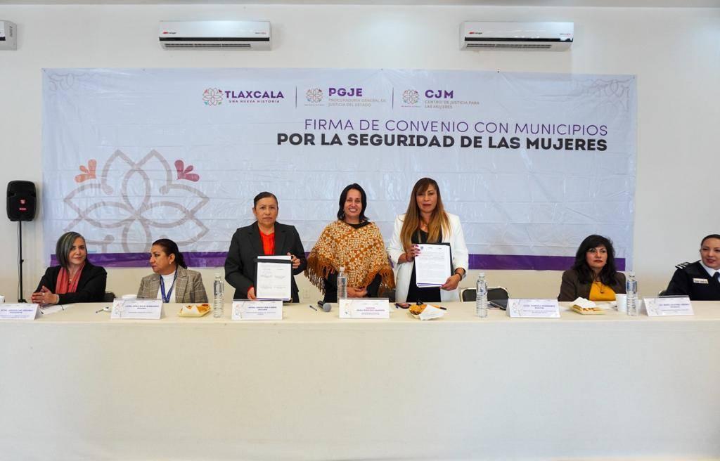 Firma PGJE y CJM convenio por la seguridad de las mujeres con los 60 municipios de la entidad