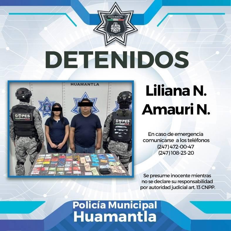 Policía de Huamantla detiene a estafadores con más de 30 tarjetas