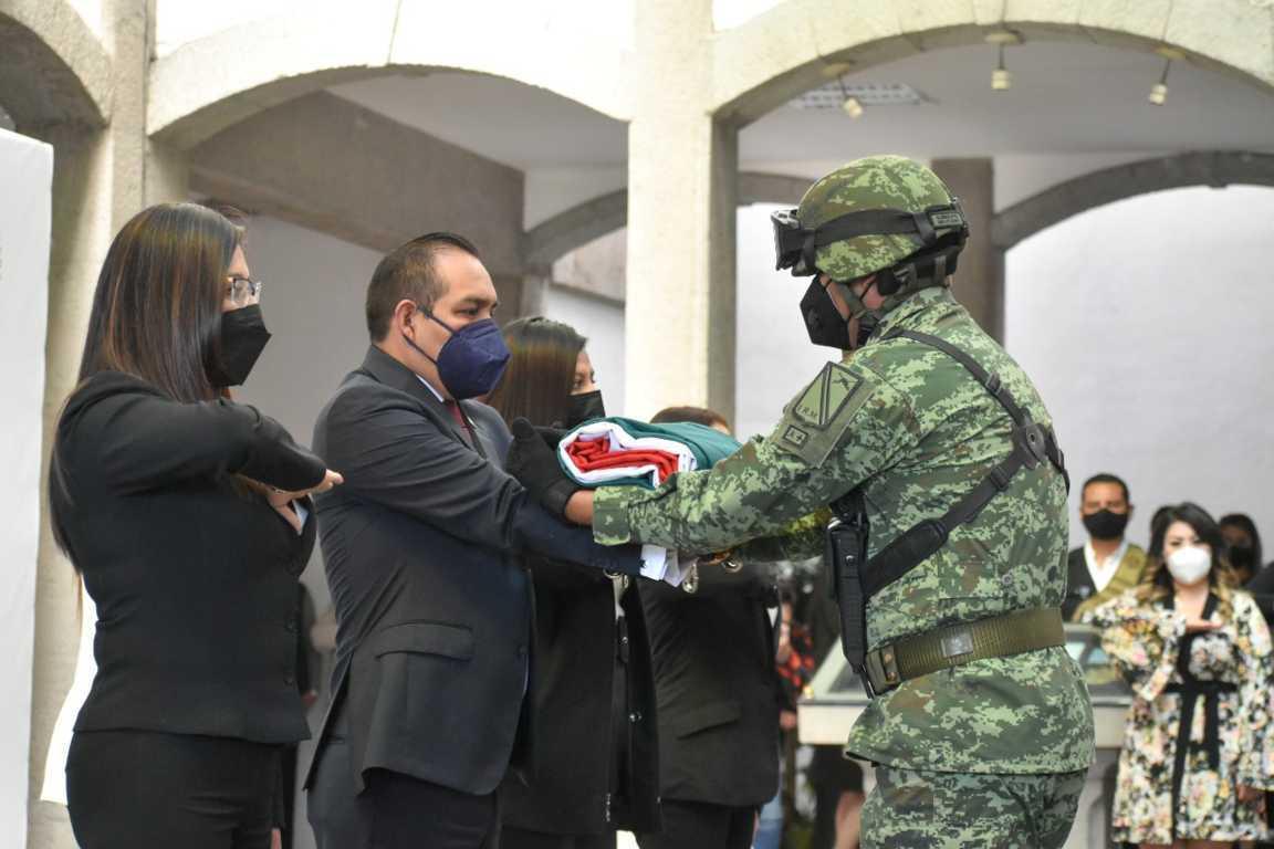 Con nueva Bandera, Congreso de Tlaxcala celebra este 24 de febrero