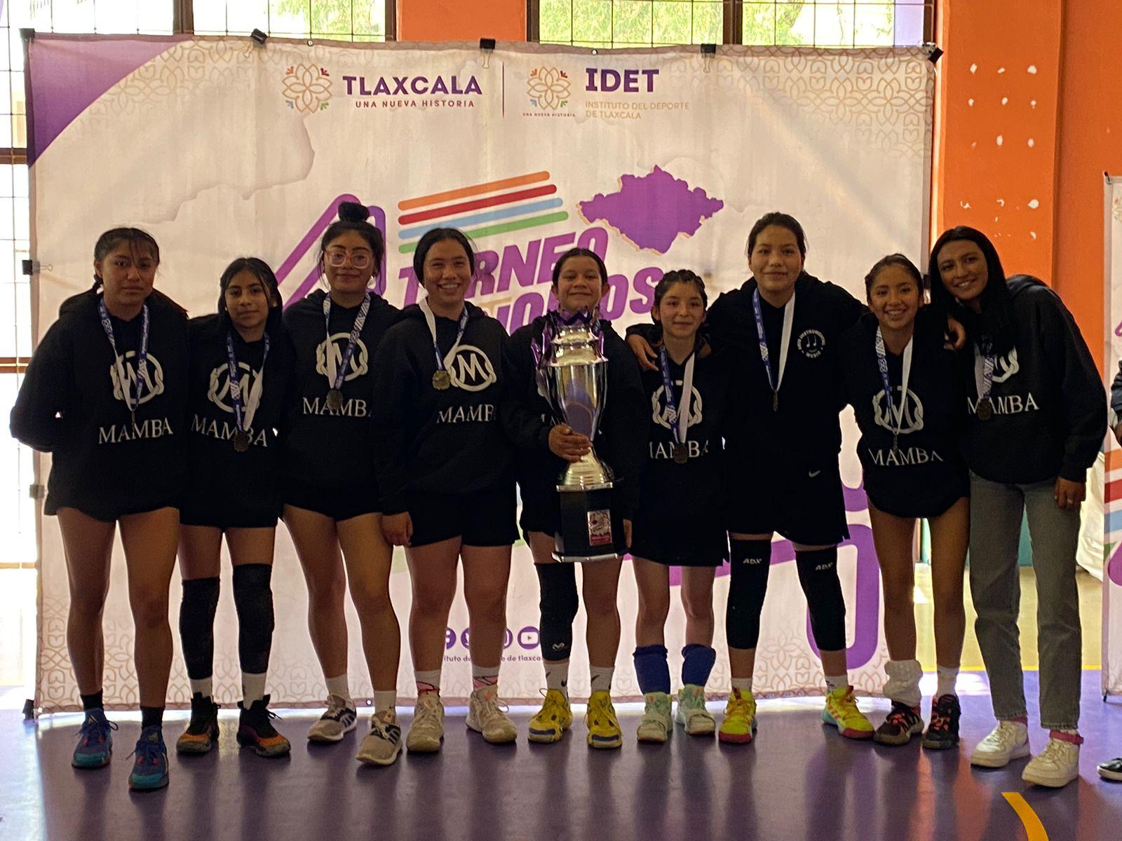 Equipo de basquetbol femenil de Huamantla triunfa en Torneo 4 Señoríos
