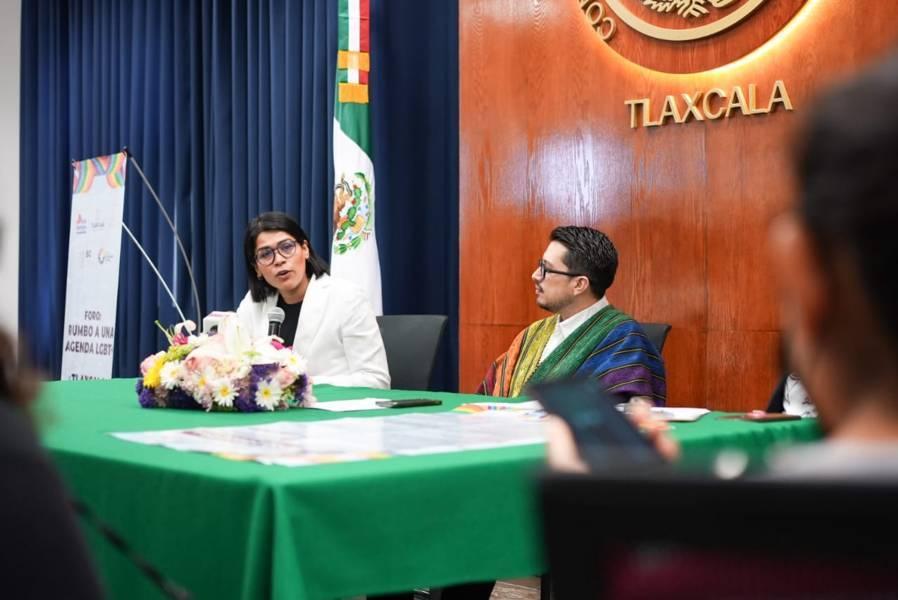 Presenta Diana Torrejón Rodríguez cartel para el Foro: Rumbo a una agenda LGBT+ Tlaxcala 2023
