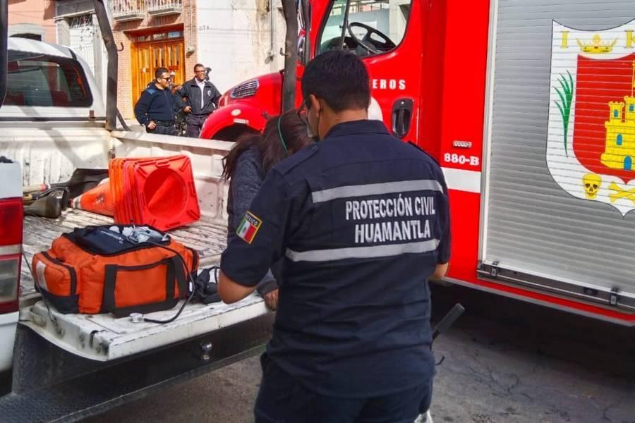 Rescata seguridad pública de Huamantla a mujer en conato de incendio