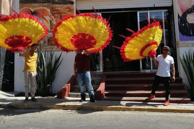 Cancelación de carnaval generó pérdidas millonarias a artesanos de Papalotla