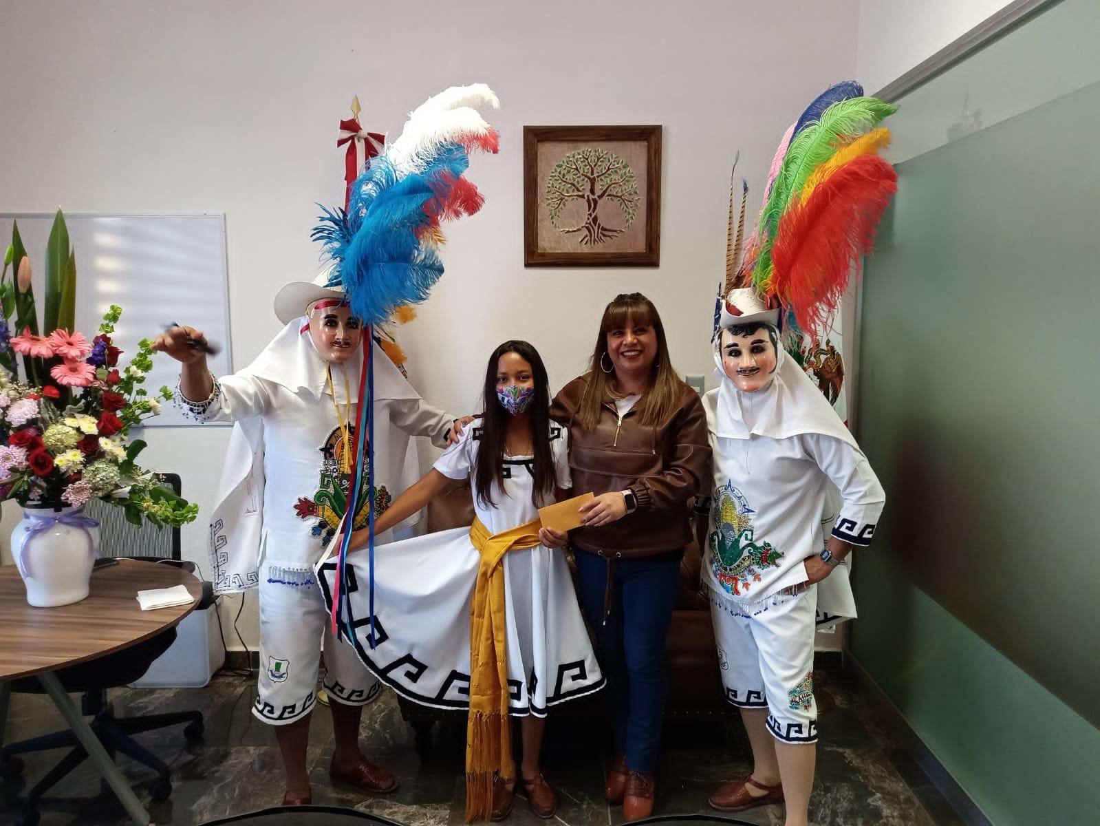 Gabriela Brito apoya y se siente orgullosa del carnaval tlaxcalteca