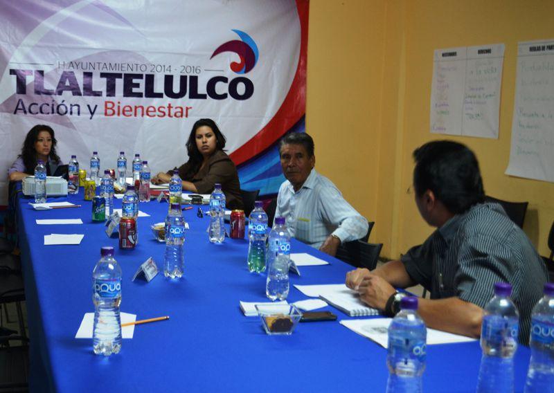 Ayuntamiento de Tlaltelulco incentiva el desarrollo de pequeños productores