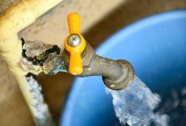 Se quejan de deficiente servicio de agua potable en Ocotlán