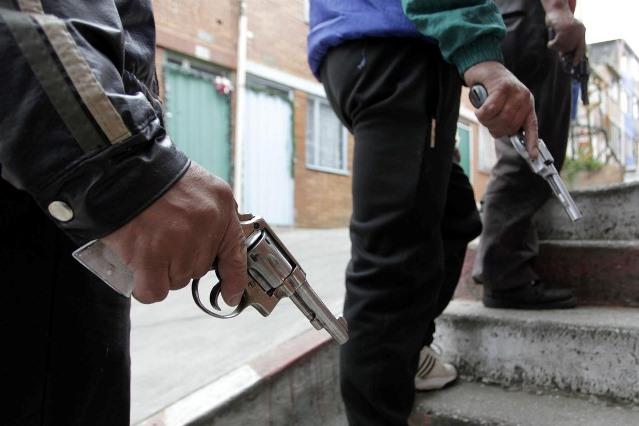 Grupos armado operan en Ixtenco y se adueñan de las calles para robar 