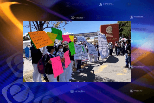Siguen las manifestaciones trabajadores de la salud en Tlaxcala