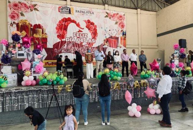 Más de tres mil mujeres disfrutaron celebración del 10 de Mayo en Papalotla