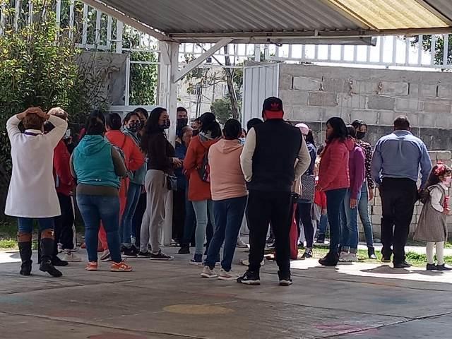 Por agresiva piden destitución de directora de preescolar de Chiautempan 