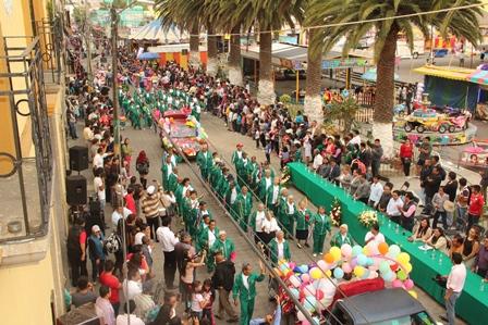 Arrancó la feria “Amaxac 2017” con colorido desfile