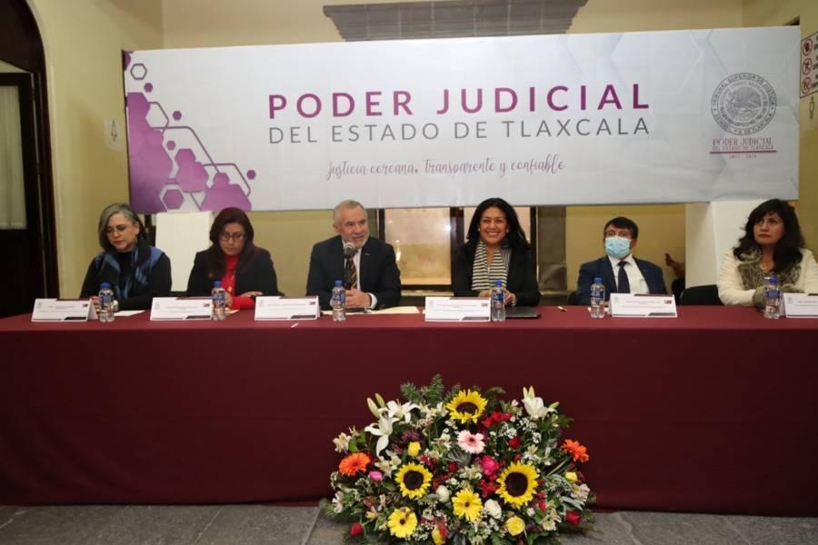 Capacitaron Ceavo y Poder Judicial a servidores públicos en justicia para adolescentes