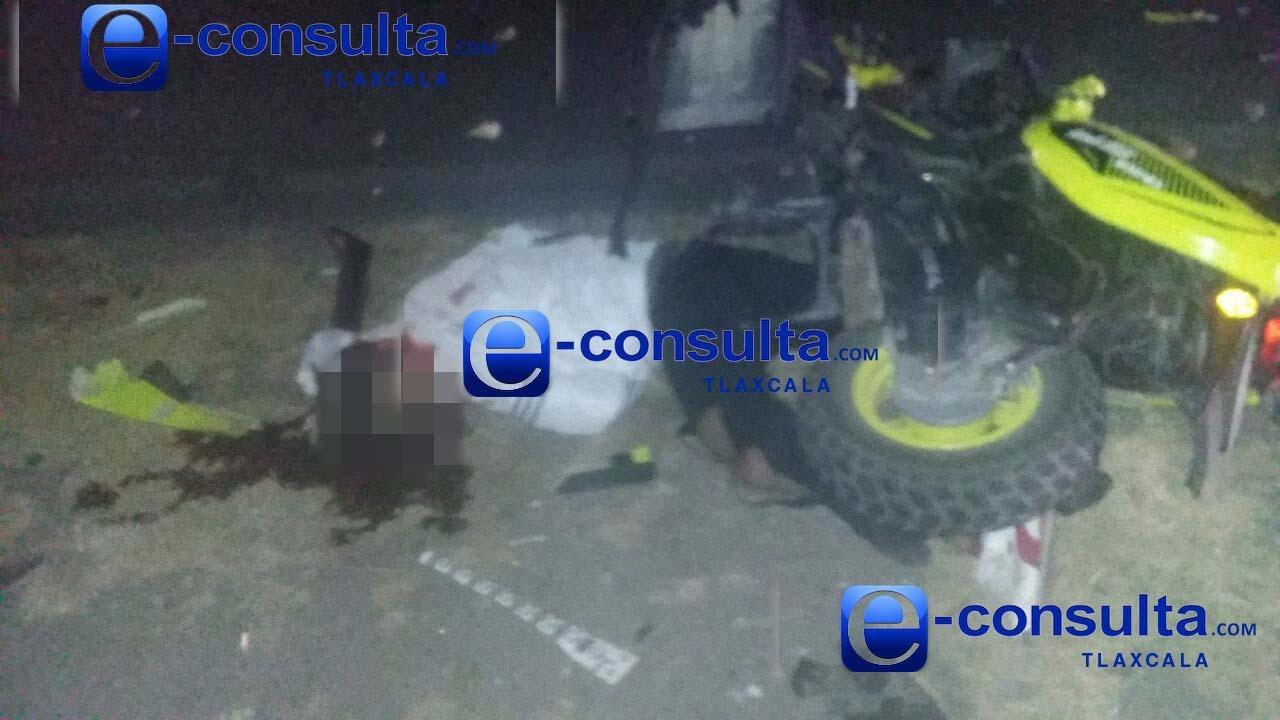 Un muerto y dos lesionados deja derrape de moto en Apizaco