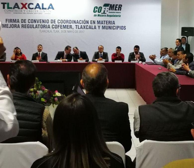 Alcalde de Lardizábal se suma a acciones de mejora regulatoria