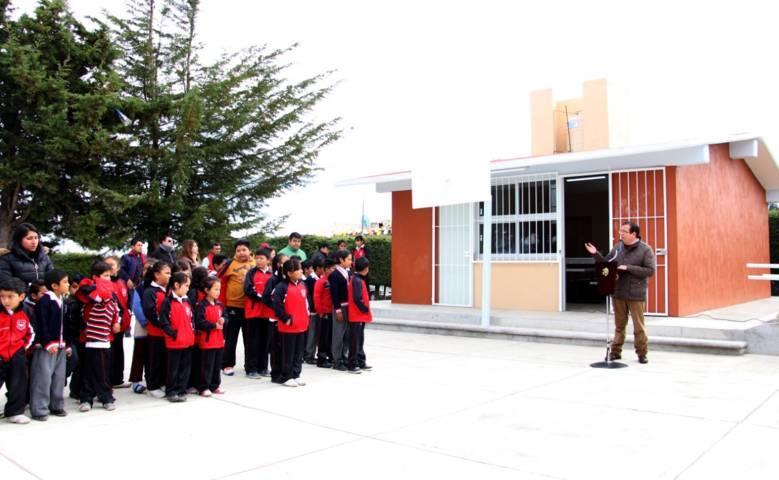 Alcalde mejora la infraestructura educativa de 5 escuelas con un comedor