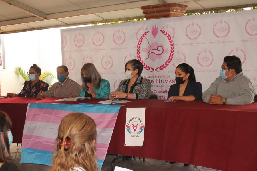 Presentan ante la CEDH iniciativa de la Ley Federal sobre Ocupación Laboral para Personas Trans