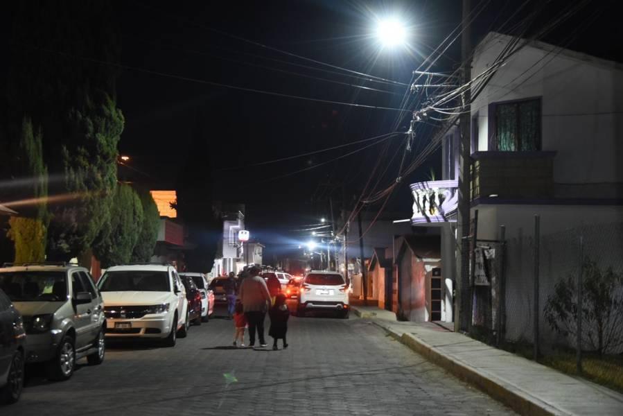 Arranca programa histórico de sustitución de lámparas en todo el municipio de Tlaxcala