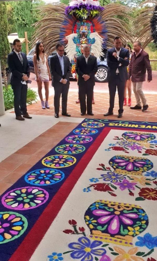 Embajador de Reino Unido visita Tlaxcala