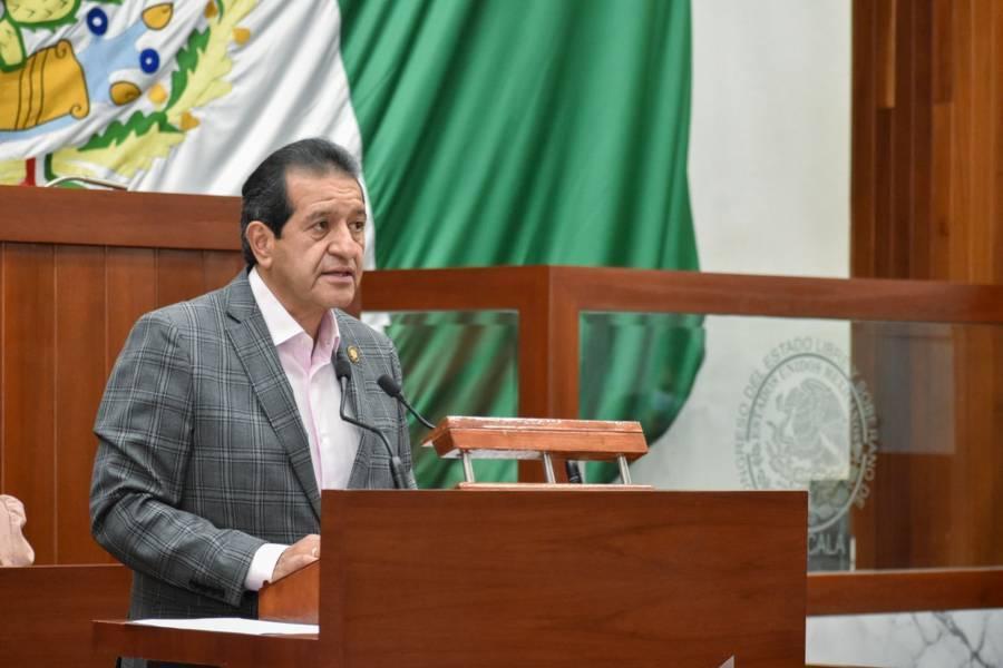 Presenta Diputado Fabricio Mena iniciativa para reformar Ley Orgánica del Poder Legislativo