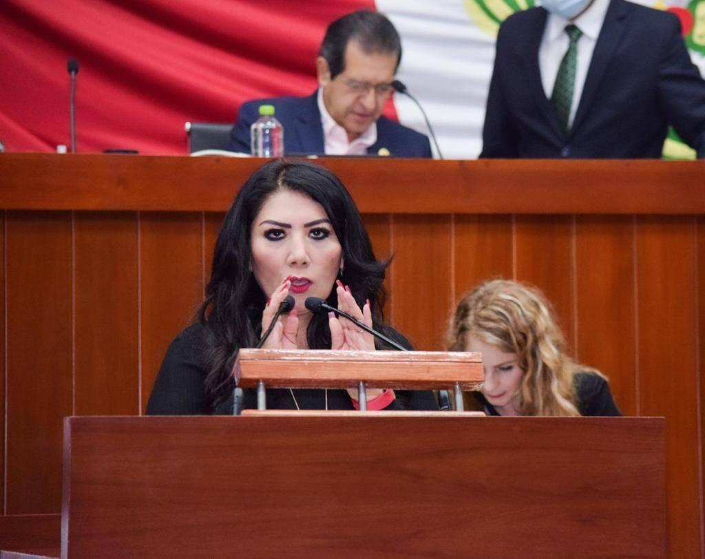 Presenta Alejandra Ramírez iniciativa para garantizar derecho a la libertad de expresión en Tlaxcala