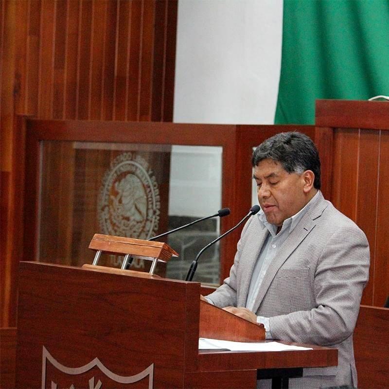 Avala Congreso reforma impulsada por Vicente Morales para transparentar licitaciones