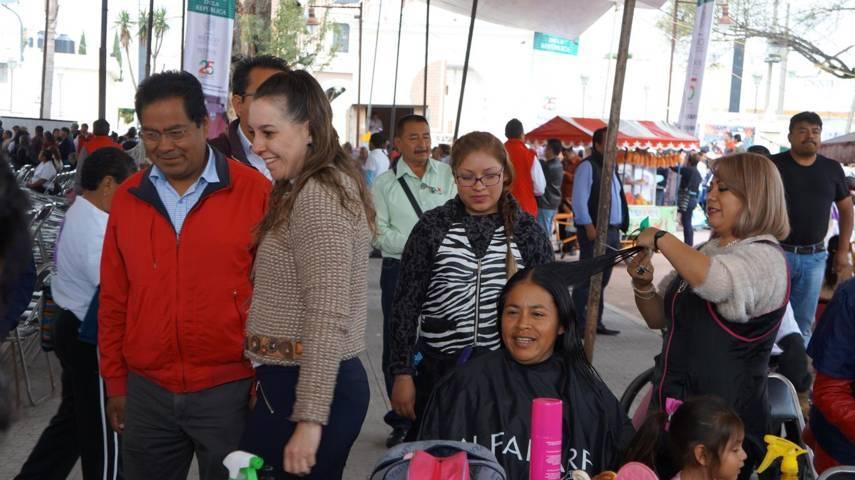 SEDESOL lleva a cabo feria de apoyos y servicios en San Pablo del Monte