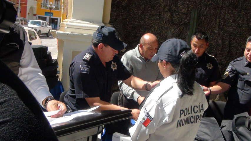 Reciben policías de Calpulalpan kits de primer respondiente para nuevo sistema penal acusatorio