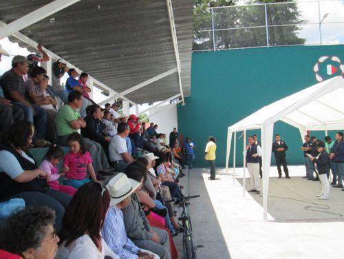 Calpulalpan: Toman acuerdos en primer asamblea comunitaria de barrio Xahuanxolco