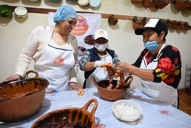 Granjas Carroll realiza cursos elaboración artesanal de embutidos