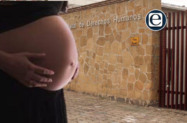 Violenta CEDH derechos humanos de docente que fue despedida por estar embarazada