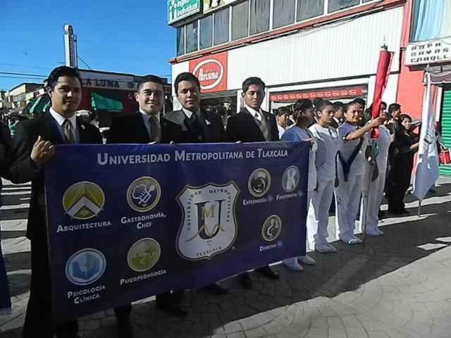 Participa UMT en ceremonia de la Revolución Mexicana