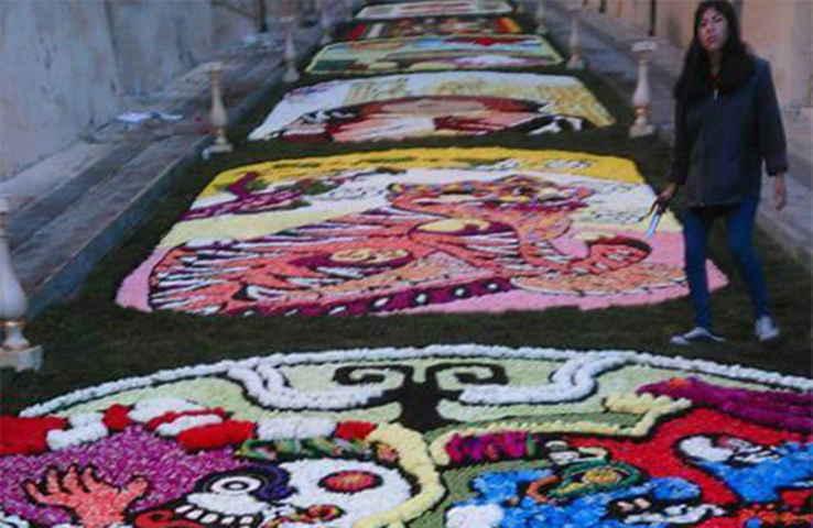 Maravilla  al mundo el arte efímero de las alfombras de  Huamantla