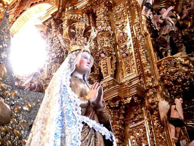 Esta muy dañada la imagen de la Virgen de Ocotlán