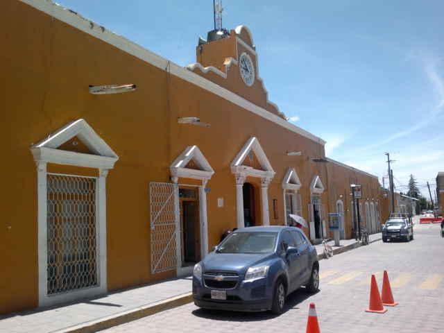 En Cuapiaxtla se inconforman por el rezago de la nomina municipal