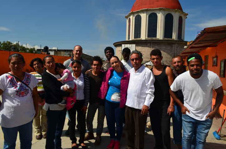 Visita Senadora Adriana Dávila albergue de migrantes la “Sagrada Familia” de Apizaco