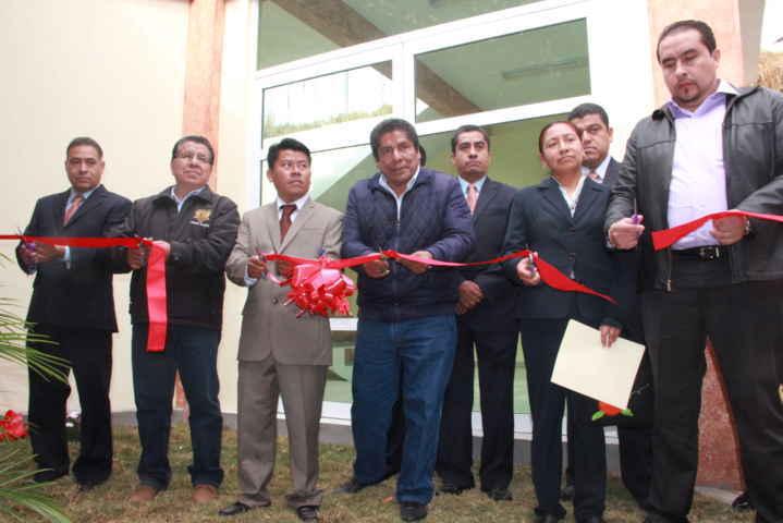 Diputado Federal inaugura casa de la cultura en Zacualpan