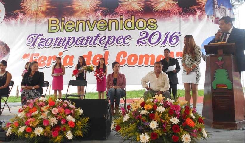 Exitosa resultó la Feria del Comal Tzompantepec 2016