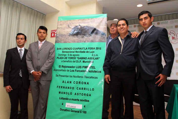 Presenta ITDT cartel taurino novilleril de la Feria Cuapiaxtla 2015