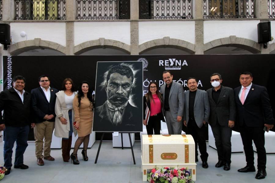 Presenta Reyna Báez en el Congreso “La Magia del Reencuentro”, exposición pictórica del maestro Bernardo Rosendo