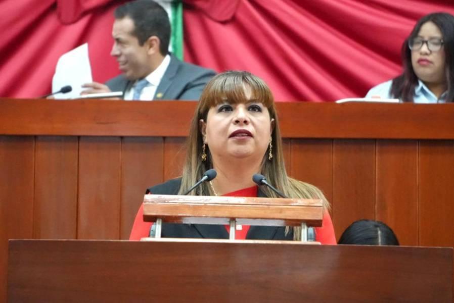 Busca Gabriela Esperanza Brito Jiménez legislar a favor de la eliminación de la violencia obstétrica